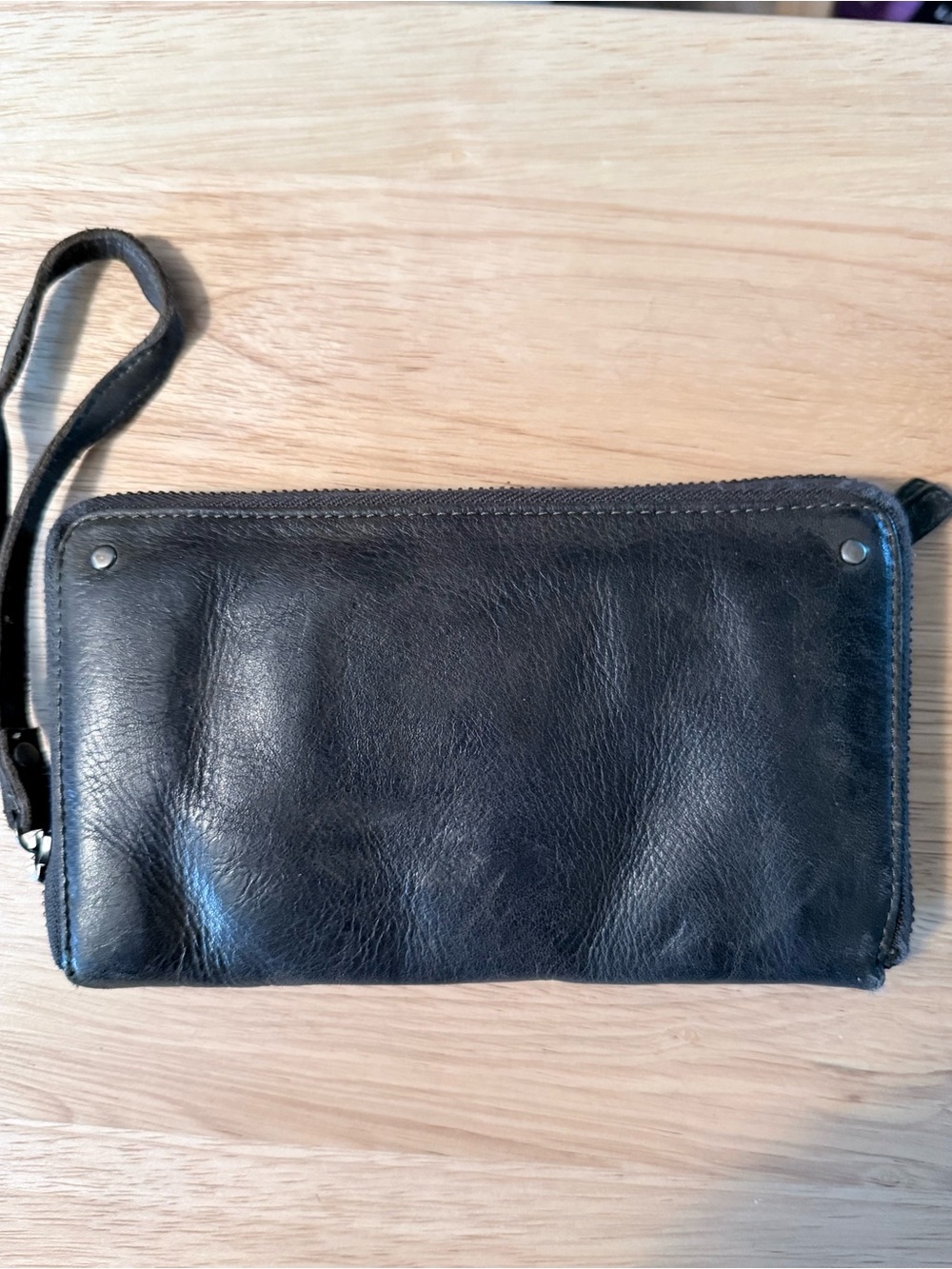 Latico Sierra Leather Wristlet Wallet - Olive Green